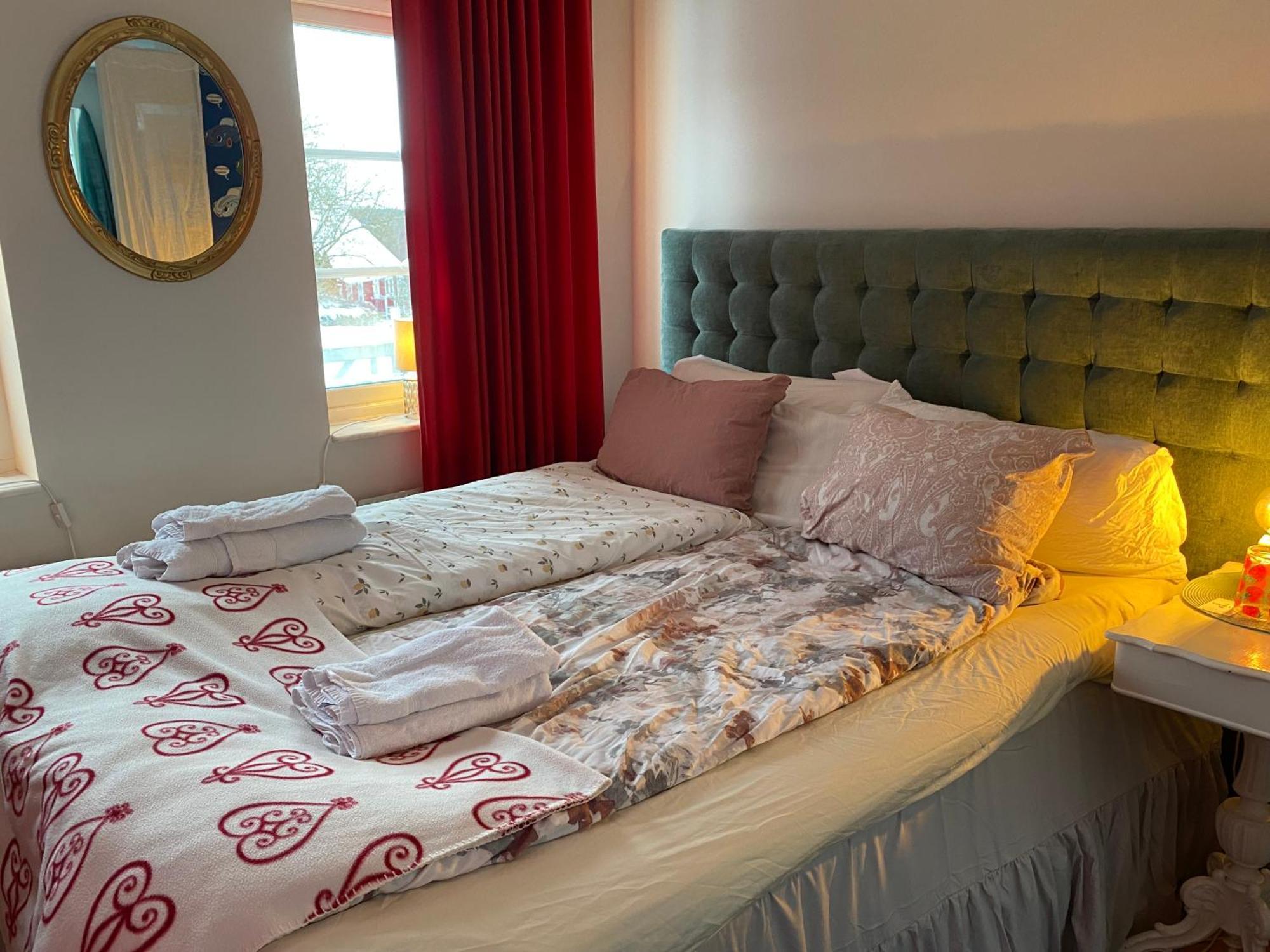 Dr Asa Hostel In Kallfors, Jaerna, South Stockholm, Near Golf, Ytterjaerna Concerts & The Baltic Sea Beach Kültér fotó